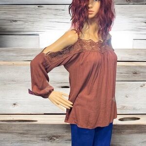G MOON | BOHO Top
